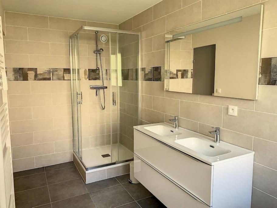 Le Jeanne Appartement Compiègne Buitenkant foto